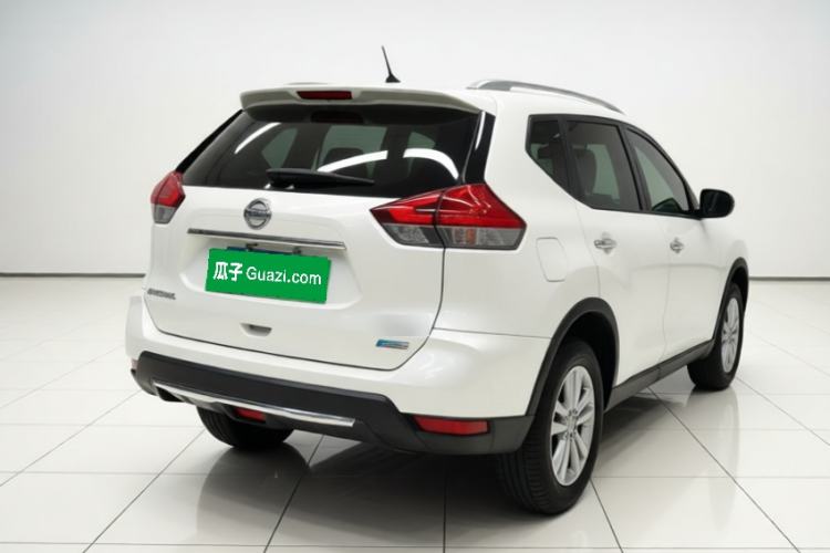 Used Nissan X-Trail 2017 2.0L CVT Comfort Edition 2WD Rear Right 45 Deg