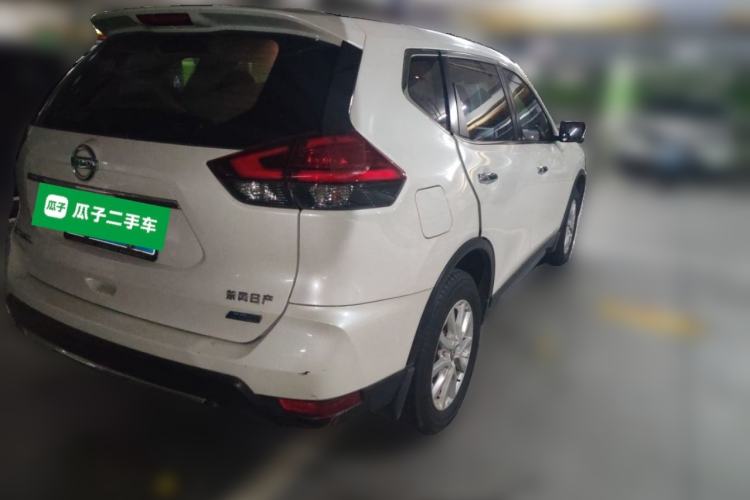 Used Nissan X-Trail 2017 2.0L CVT Comfort Edition 2WD Rear Right 45 Deg
