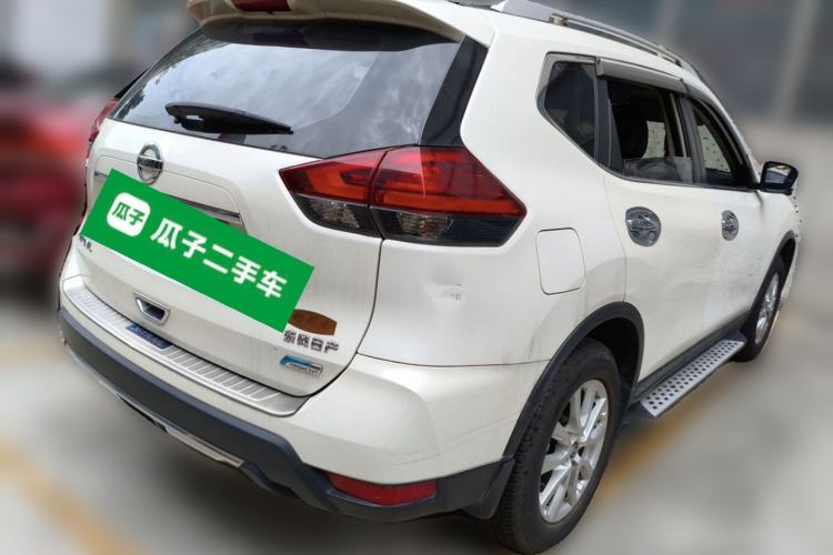Used Nissan X-Trail 2017 2.0L CVT Comfort Edition 2WD Rear Right 45 Deg
