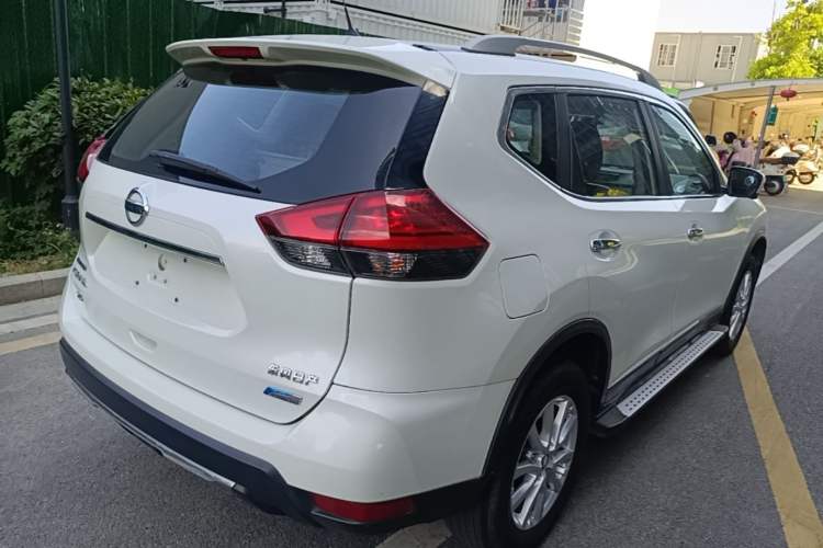 Used Nissan X-Trail 2017 2.0L CVT Comfort Edition 2WD Rear Right 45 Deg