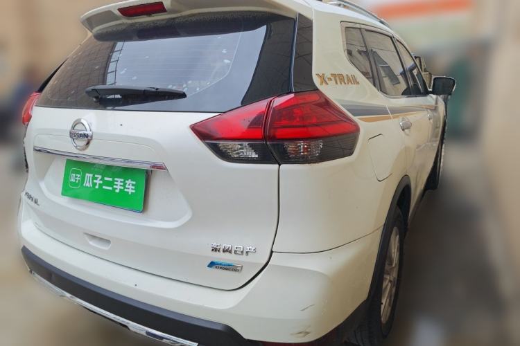 Used Nissan X-Trail 2017 2.0L CVT Comfort Edition 2WD Rear Right 45 Deg
