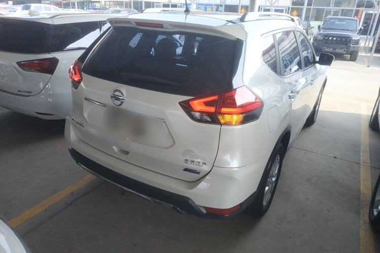 Used Nissan X-Trail 2017 2.0L CVT Comfort Edition 2WD Rear Right 45 Deg