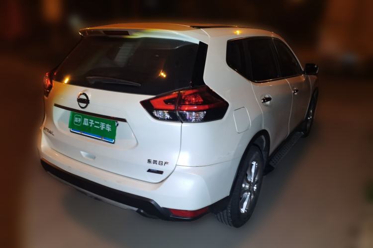Used Nissan X-Trail 2017 2.0L CVT Comfort Edition 2WD Rear Right 45 Deg