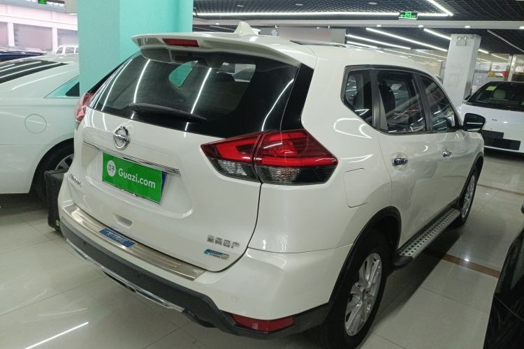 Used Nissan X-Trail 2017 2.0L CVT Comfort Edition 2WD Rear Right 45 Deg