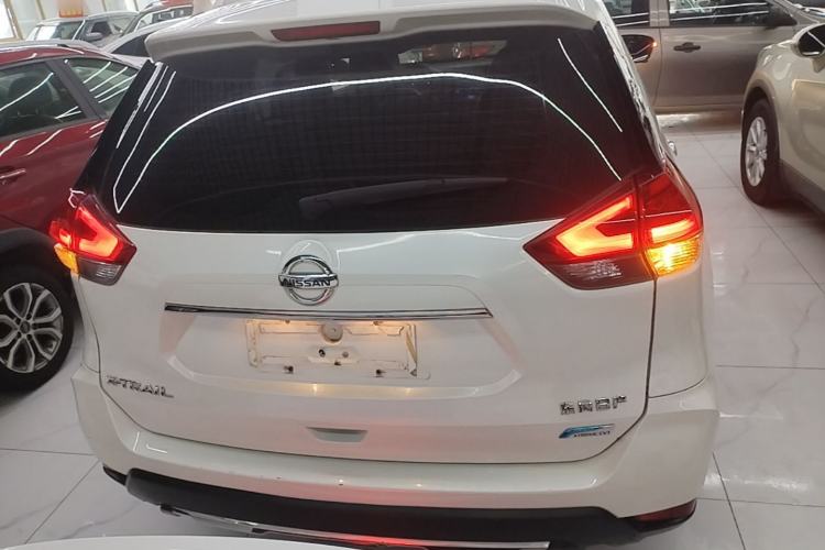 Used Nissan X-Trail 2017 2.0L CVT Comfort Edition 2WD Rear
