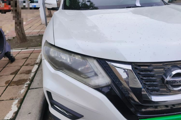 Used Nissan X-Trail 2017 2.0L CVT Comfort Edition 2WD Right Front Headlight