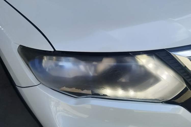 Used Nissan X-Trail 2017 2.0L CVT Comfort Edition 2WD Right Front Headlight