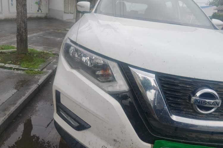 Used Nissan X-Trail 2017 2.0L CVT Comfort Edition 2WD Right Front Headlight