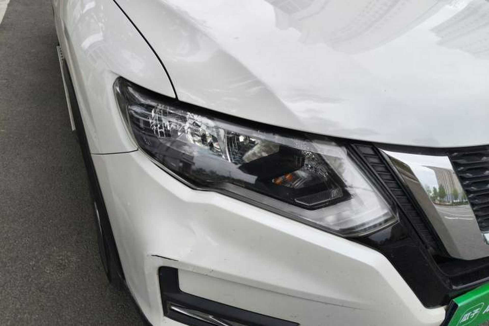Used Nissan X-Trail 2017 2.0L CVT Comfort Edition 2WD Right Front Headlight