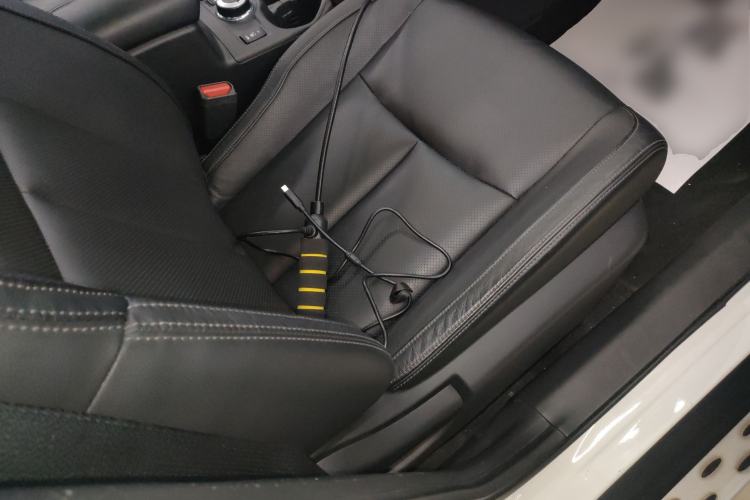 Used Nissan X-Trail 2017 2.5L CVT Leading Edition 4WD Right Front Seat
