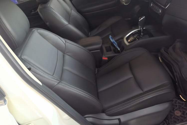 Used Nissan X-Trail 2017 2.0L CVT Comfort Edition 2WD Right Front Seat