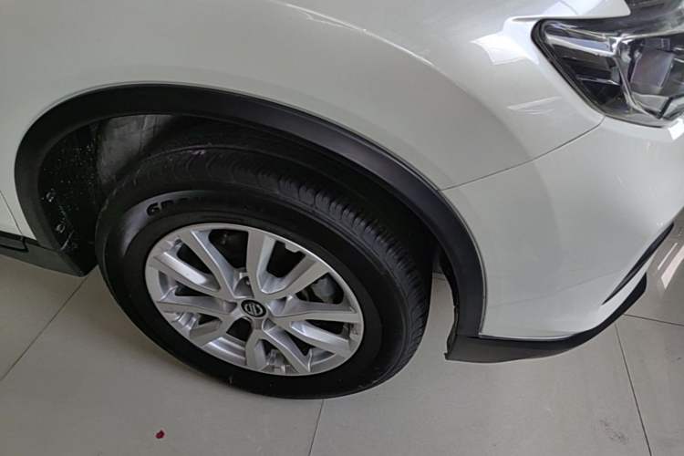 Used Nissan X-Trail 2017 2.0L CVT Comfort Edition 2WD Right Front Wheel Hub