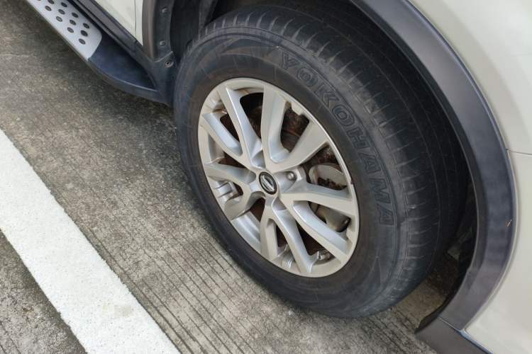 Used Nissan X-Trail 2017 2.0L CVT 7-Seater Comfort Edition 2WD Right Front Wheel Hub