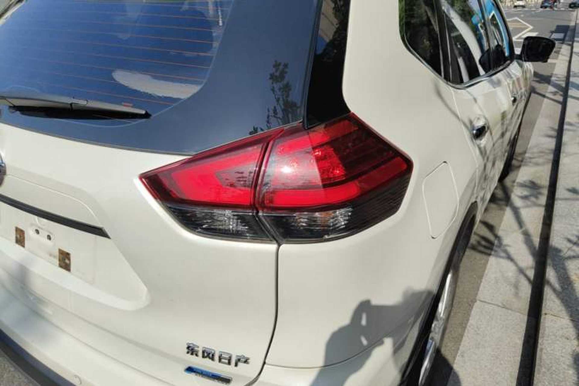 Used Nissan X-Trail 2017 2.0L CVT Comfort Edition 2WD Right Rear Taillight