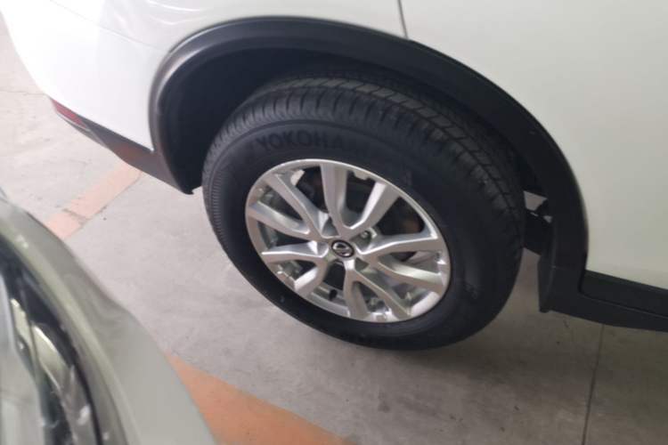 Used Nissan X-Trail 2017 2.0L CVT Comfort Edition 2WD Right Rear Wheel Hub