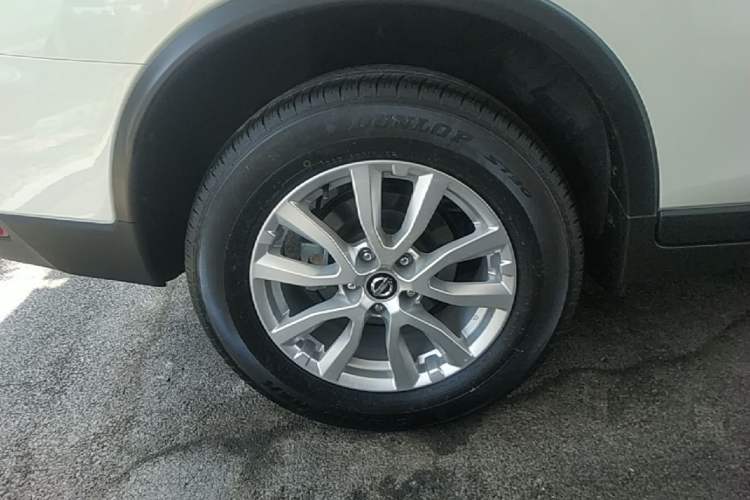Used Nissan X-Trail 2017 2.0L CVT Comfort Edition 2WD Right Rear Wheel Hub