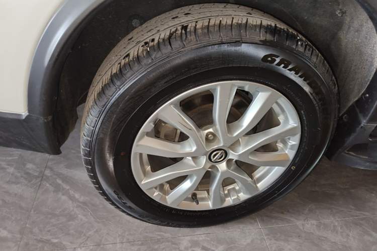Used Nissan X-Trail 2017 2.0L CVT Comfort Edition 2WD Right Rear Wheel Hub