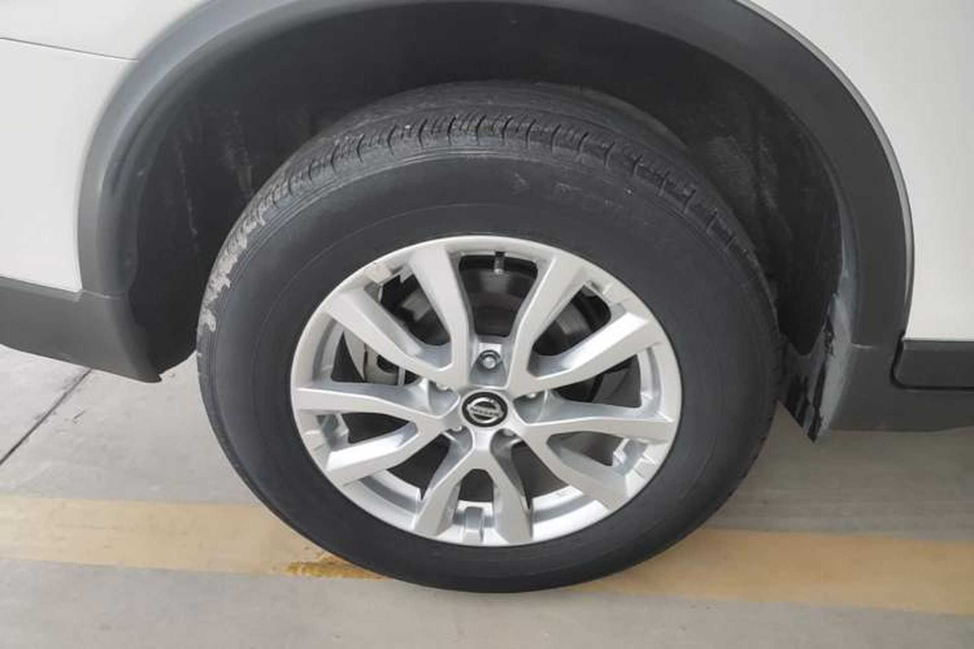 Used Nissan X-Trail 2017 2.0L CVT Comfort Edition 2WD Right Rear Wheel Hub