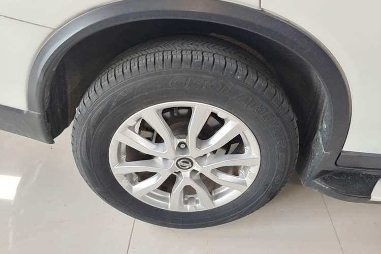 Used Nissan X-Trail 2017 2.0L CVT Comfort Edition 2WD Right Rear Wheel Hub
