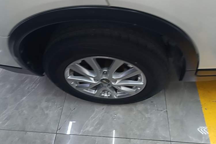 Used Nissan X-Trail 2017 2.0L CVT Comfort Edition 2WD Right Rear Wheel Hub