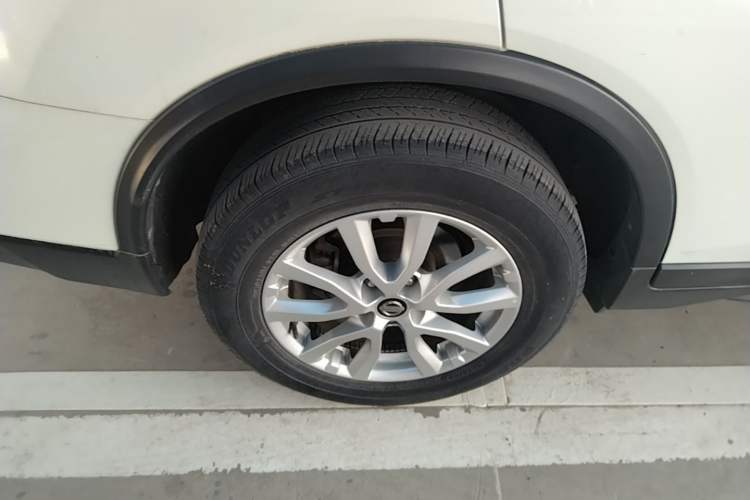 Used Nissan X-Trail 2017 2.0L CVT 7-Seater Comfort Edition 2WD Right Rear Wheel Hub