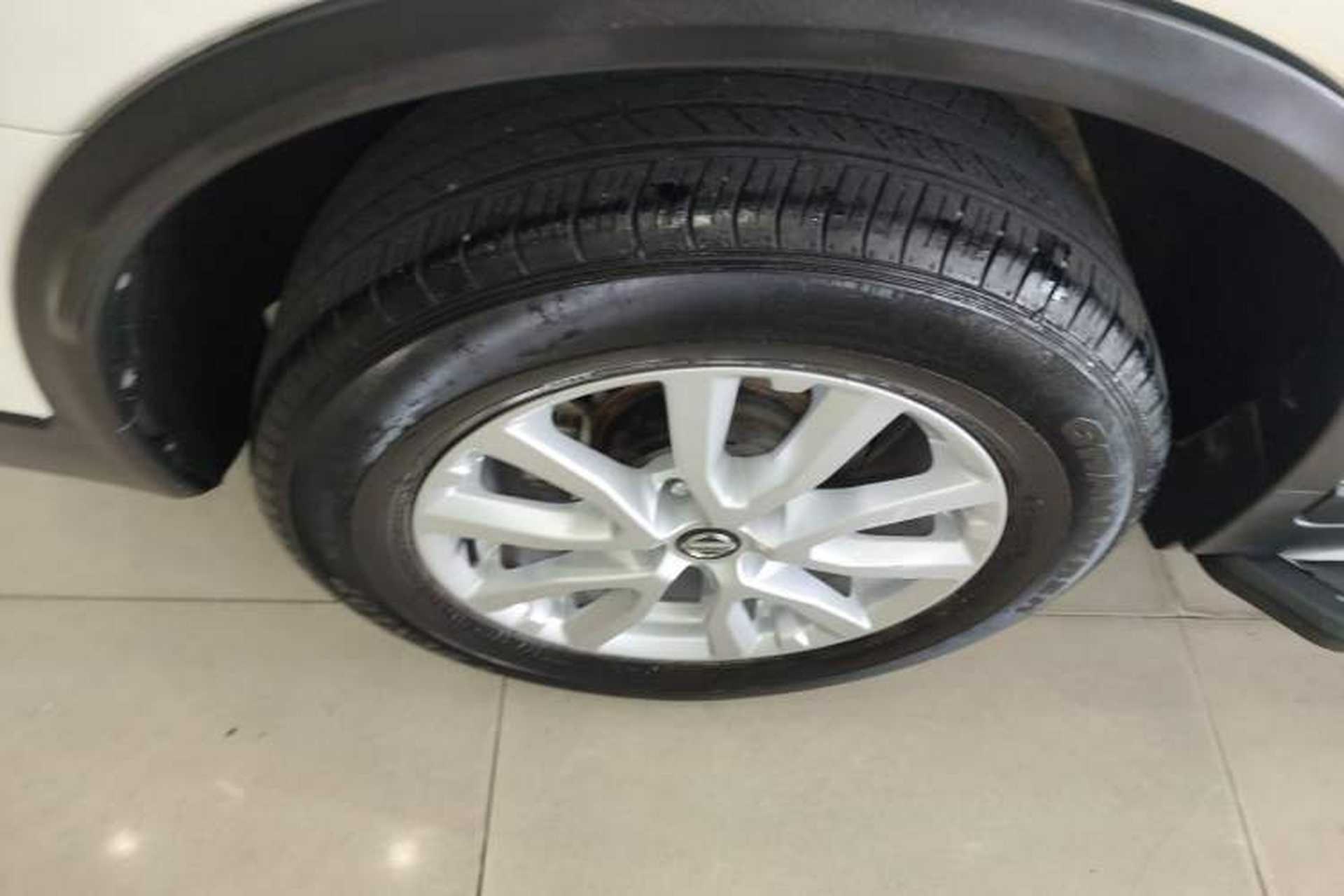 Used Nissan X-Trail 2017 2.0L CVT Comfort Edition 2WD Right Rear Wheel Hub