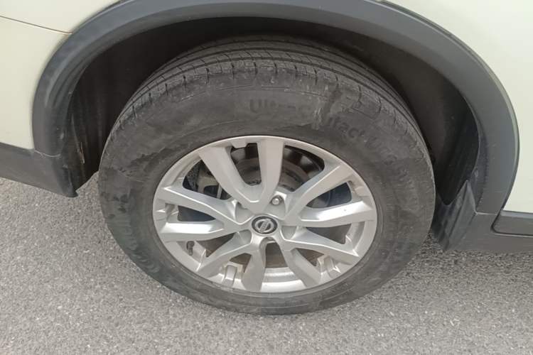 Used Nissan X-Trail 2017 2.0L CVT 7-Seater Comfort Edition 2WD Right Rear Wheel Hub