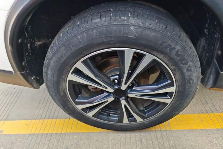 Used Nissan X-Trail 2017 2.5L CVT Leading Edition 4WD Right Rear Wheel Hub