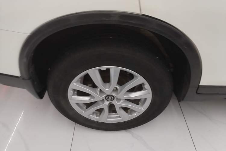 Used Nissan X-Trail 2017 2.0L CVT Comfort Edition 2WD Right Rear Wheel Hub