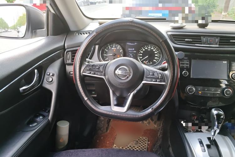 Used Nissan X-Trail 2017 2.0L CVT Comfort Edition 2WD Steering Wheel