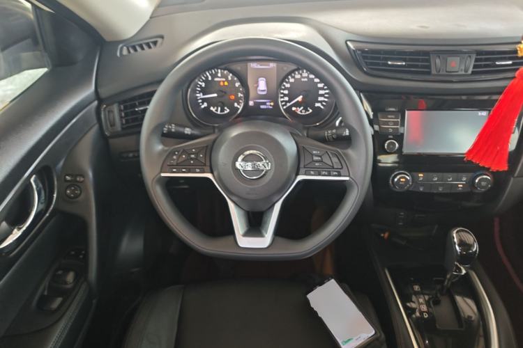 Used Nissan X-Trail 2017 2.0L CVT Comfort Edition 2WD Steering Wheel