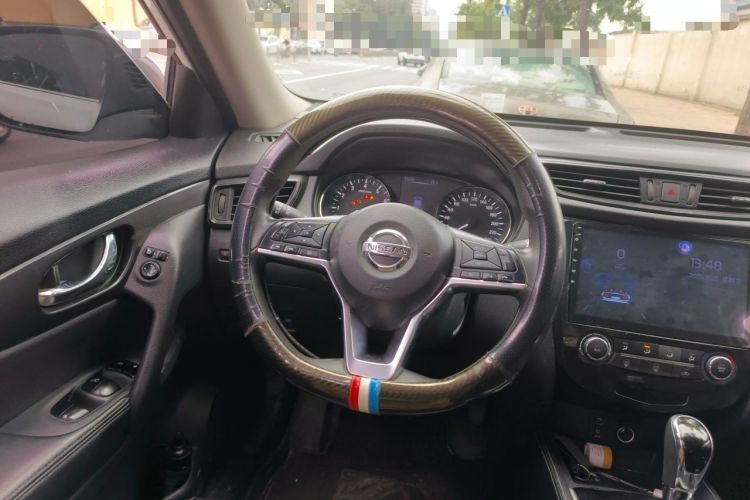 Used Nissan X-Trail 2017 2.0L CVT Comfort Edition 2WD Steering Wheel