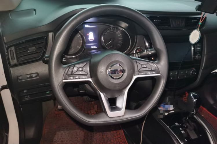 Used Nissan X-Trail 2017 2.0L CVT Comfort Edition 2WD Steering Wheel
