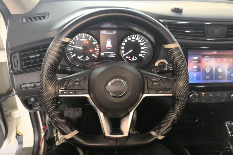 Used Nissan X-Trail 2017 2.0L CVT Comfort Edition 2WD Steering Wheel