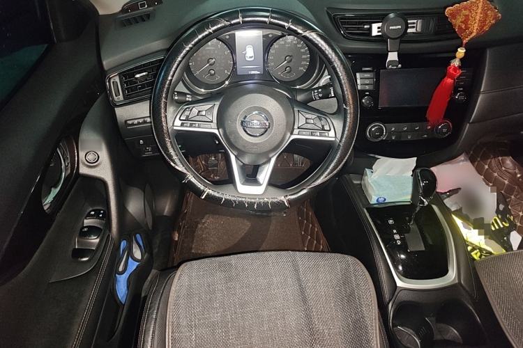 Used Nissan X-Trail 2017 2.0L CVT Comfort Edition 2WD Steering Wheel