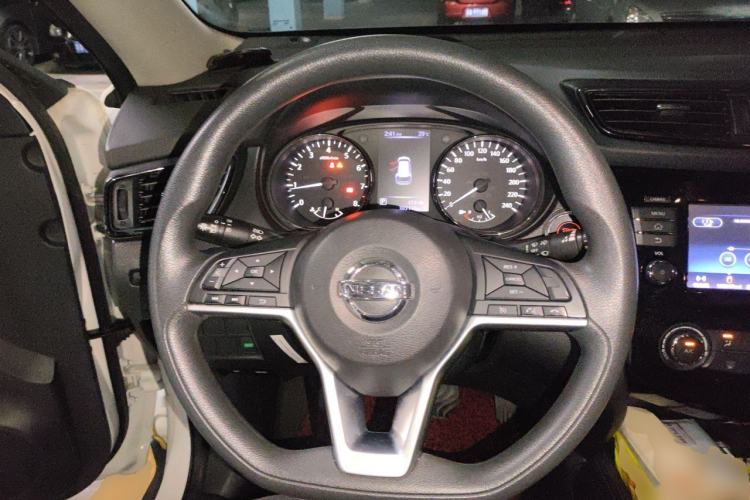 Used Nissan X-Trail 2017 2.0L CVT Comfort Edition 2WD Steering Wheel
