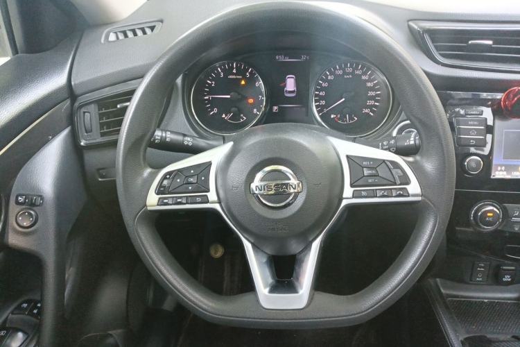 Used Nissan X-Trail 2017 2.0L CVT Comfort Edition 2WD Steering Wheel