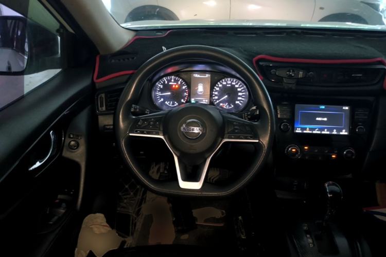 Used Nissan X-Trail 2017 2.0L CVT Comfort Edition 2WD Steering Wheel