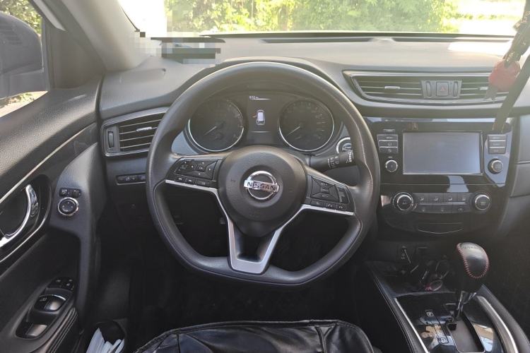 Used Nissan X-Trail 2017 2.0L CVT Comfort Edition 2WD Steering Wheel