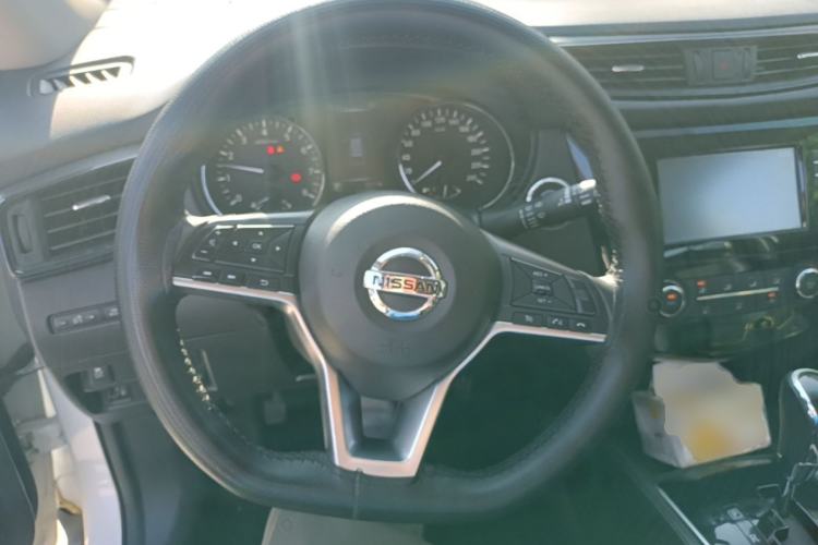 Used Nissan X-Trail 2017 2.0L CVT Comfort Edition 2WD Steering Wheel