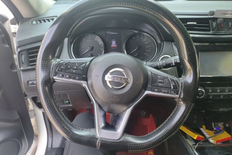 Used Nissan X-Trail 2017 2.0L CVT Comfort Edition 2WD Steering Wheel