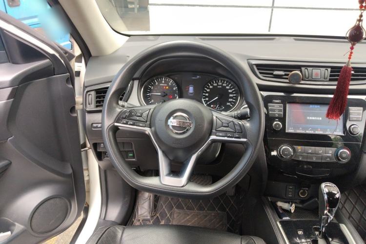 Used Nissan X-Trail 2017 2.0L CVT Comfort Edition 2WD Steering Wheel