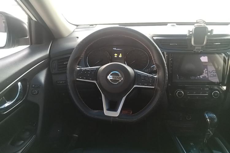 Used Nissan X-Trail 2017 2.0L CVT 7-Seater Comfort Edition 2WD Steering Wheel