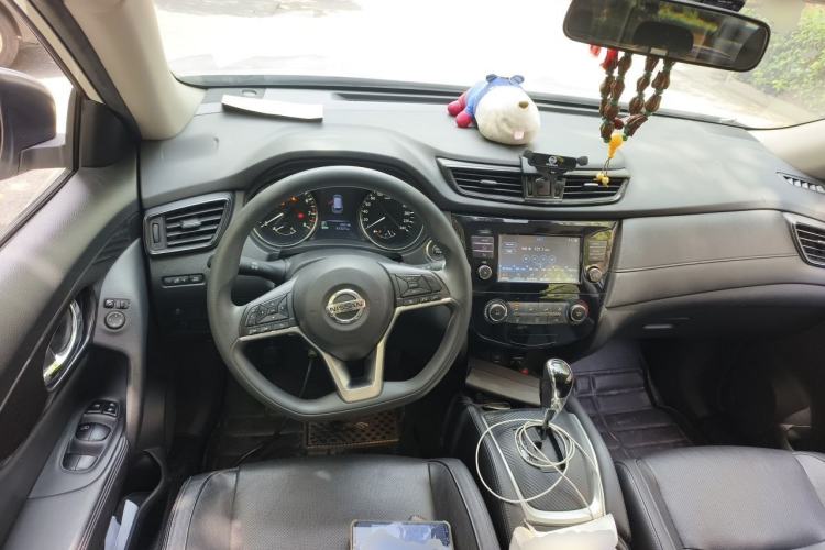 Used Nissan X-Trail 2017 2.0L CVT Comfort Edition 2WD Steering Wheel