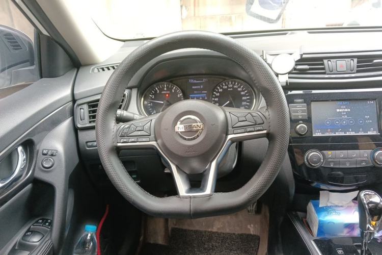 Used Nissan X-Trail 2017 2.0L CVT Comfort Edition 2WD Steering Wheel