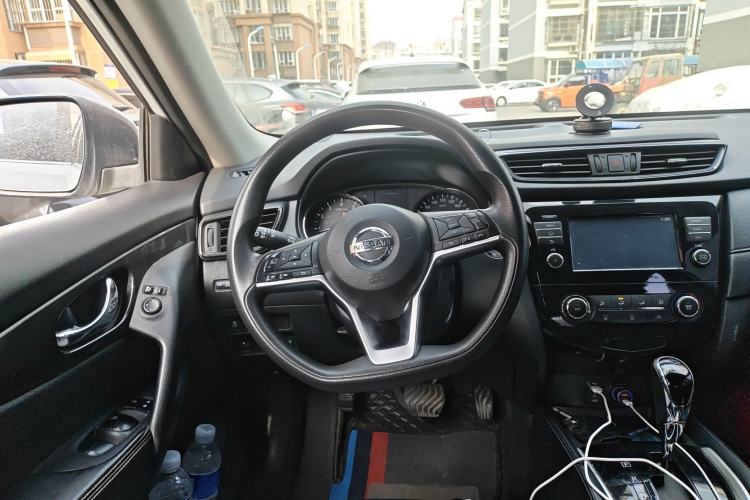 Used Nissan X-Trail 2017 2.0L CVT Comfort Edition 2WD Steering Wheel