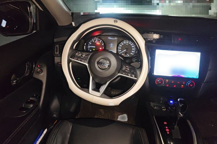 Used Nissan X-Trail 2017 2.0L CVT Comfort Edition 2WD Steering Wheel