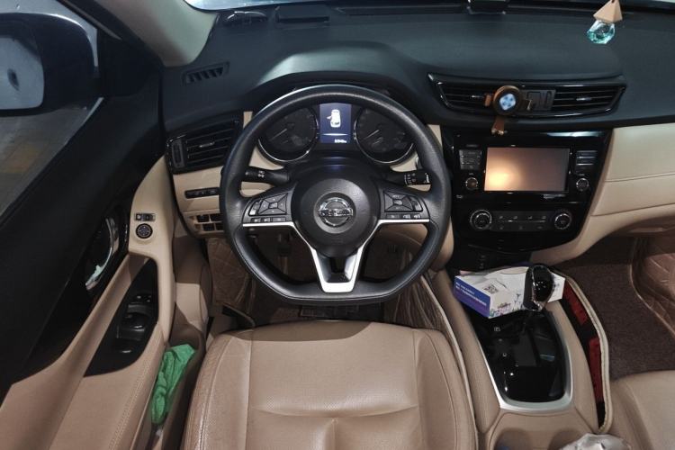 Used Nissan X-Trail 2017 2.0L CVT Comfort Edition 2WD Steering Wheel