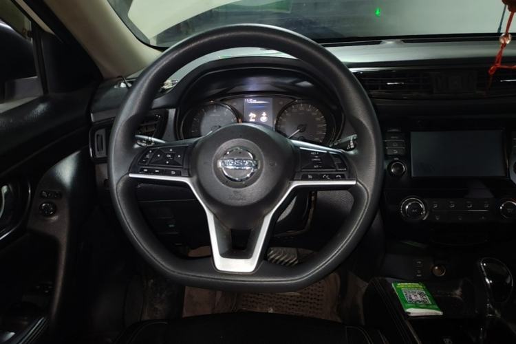 Used Nissan X-Trail 2017 2.0L CVT Comfort Edition 2WD Steering Wheel