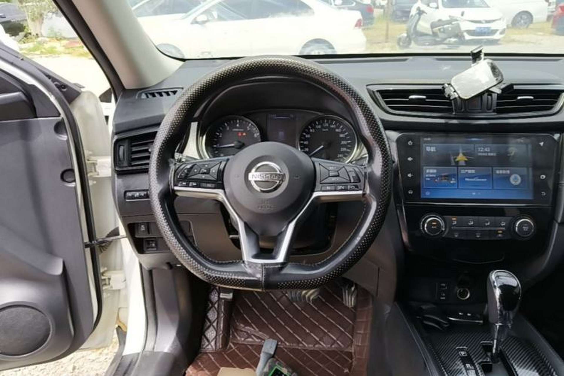 Used Nissan X-Trail 2017 2.0L CVT Comfort Edition 2WD Steering Wheel